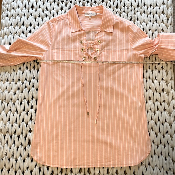 *SOLD* Calvin Klein Blouse - Picture 4 of 5